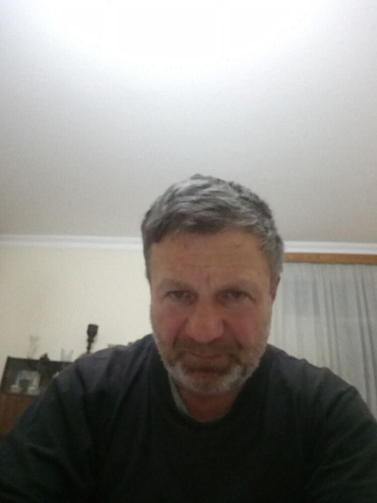  41863973  Gela, 59 ,    