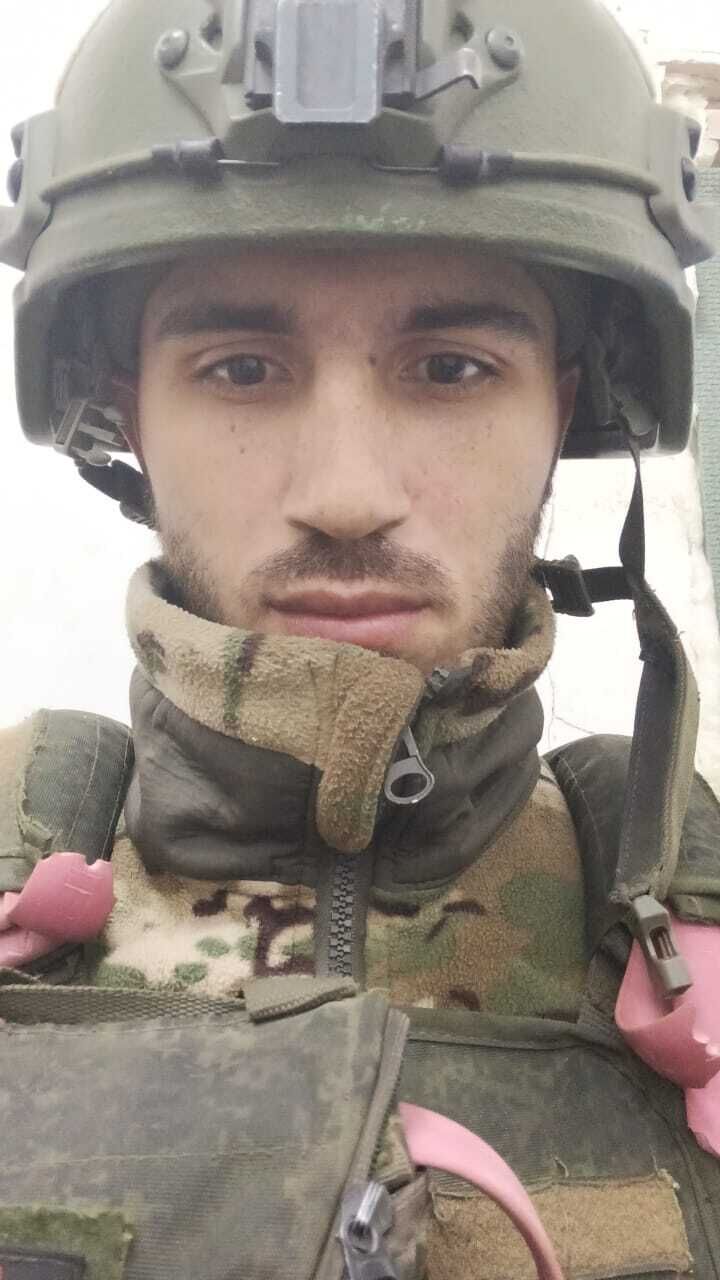  44639373  , 24 ,    