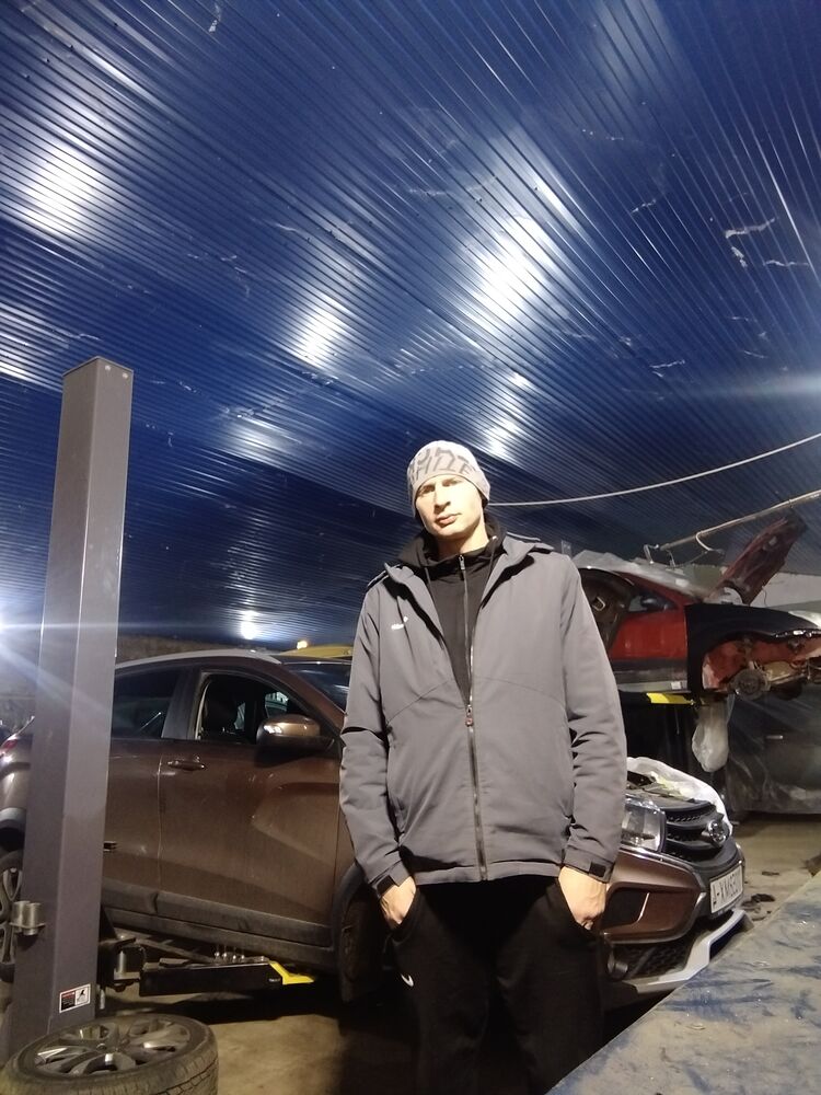  ,   Alexander, 35 ,   c 