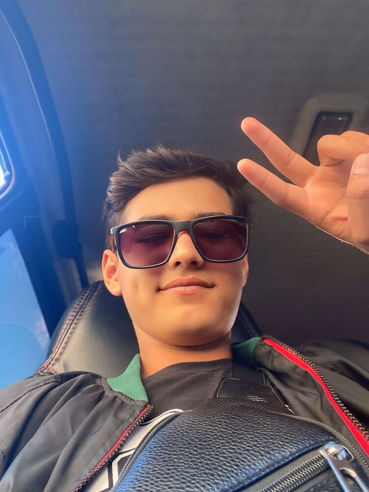  52899983  Suhrob, 18 ,    