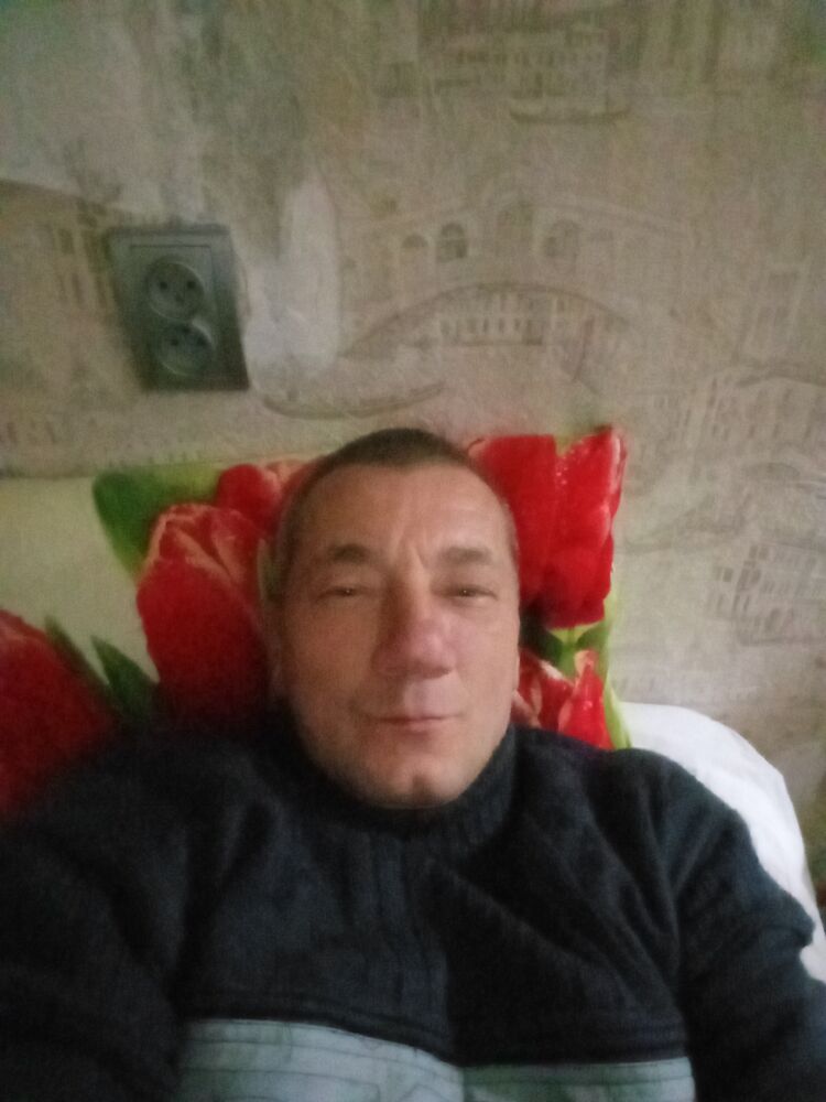  46574603  , 49 ,    