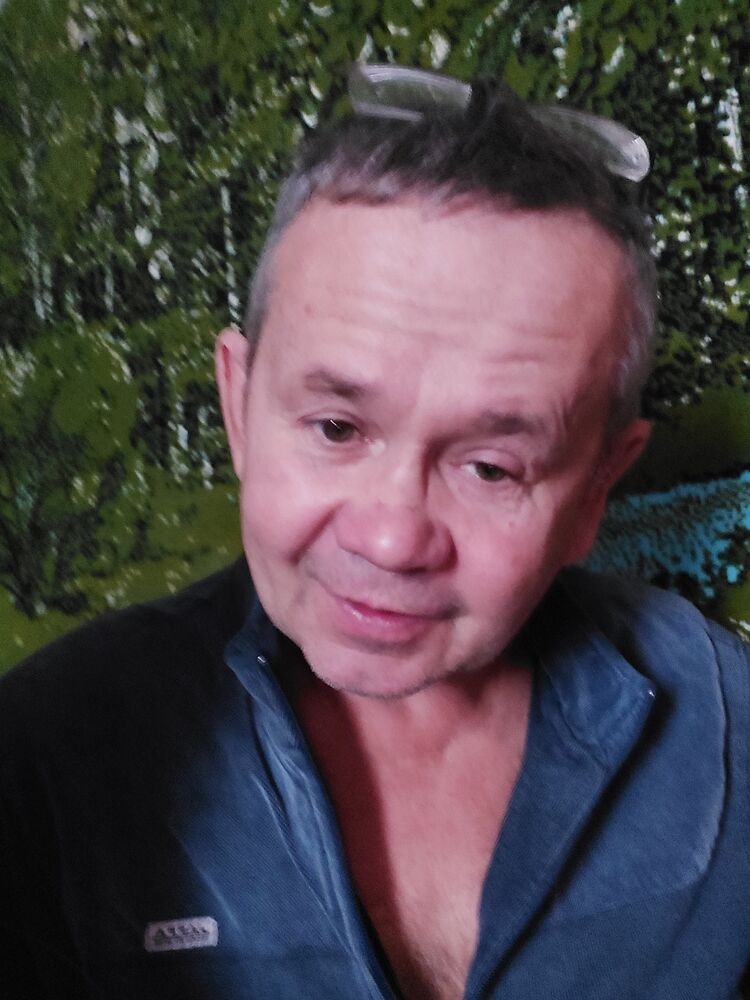  28119393  Oleg, 62 ,    
