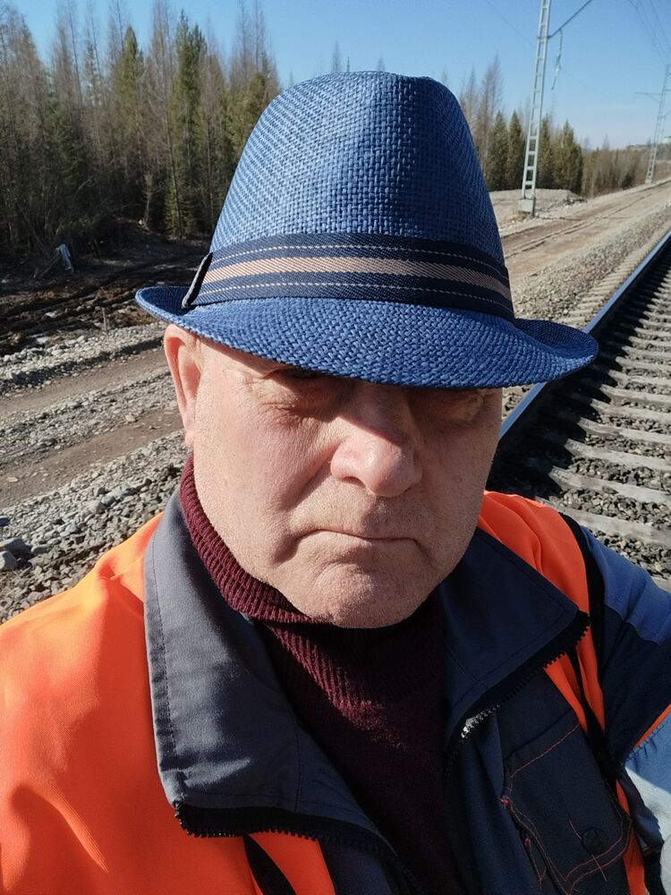  47048833  , 62 ,    