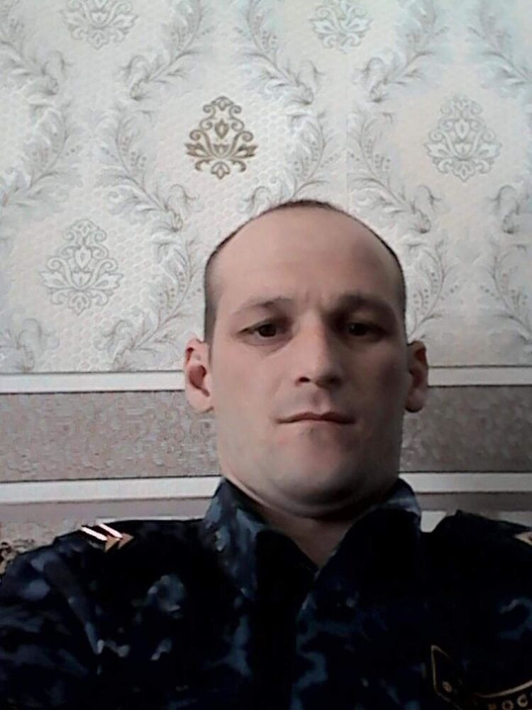  ,   Asker, 39 ,   ,   , c 