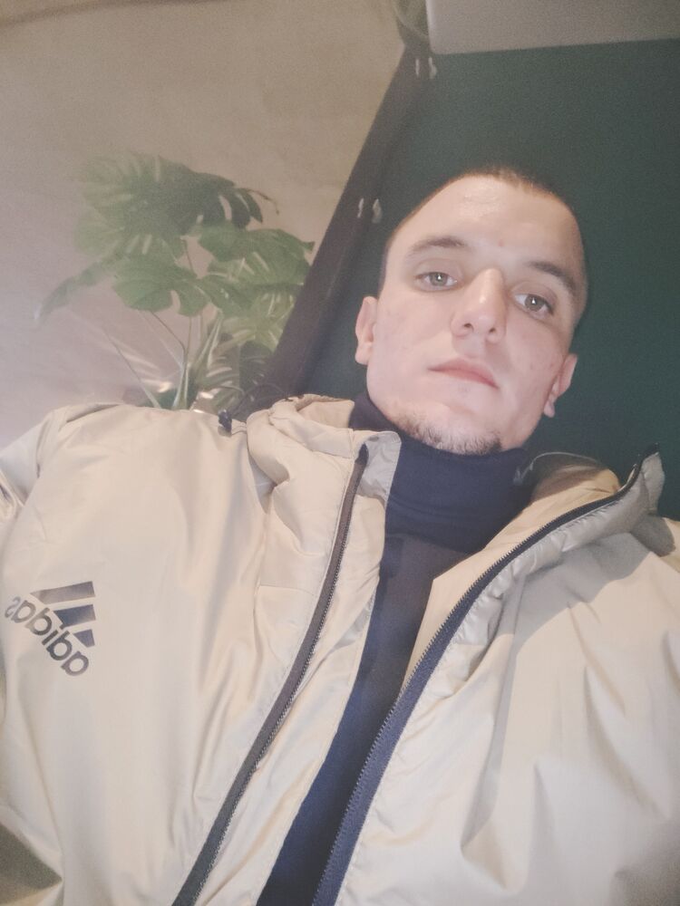  ,   Muslim, 25 ,   ,   