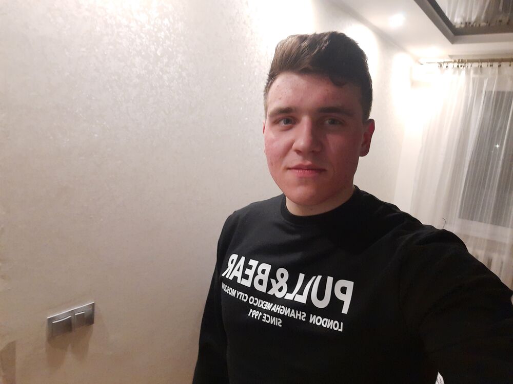  33346913  , 26 ,    
