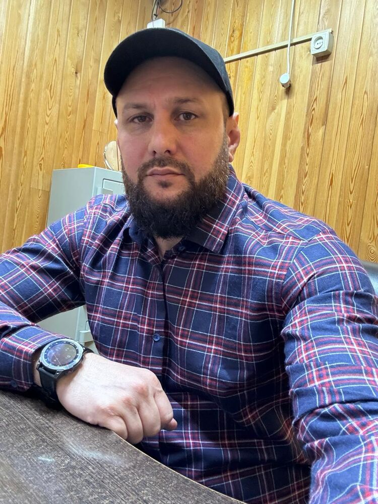 ���������� ���������, ���� ������� Adam, 38 ���, ������������ ��� ������, ����� � ���������