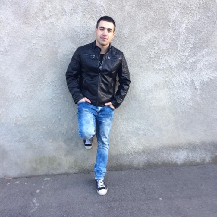 ���� 11430343 ������� Gio, 32 ����, ���� ���������� � �������