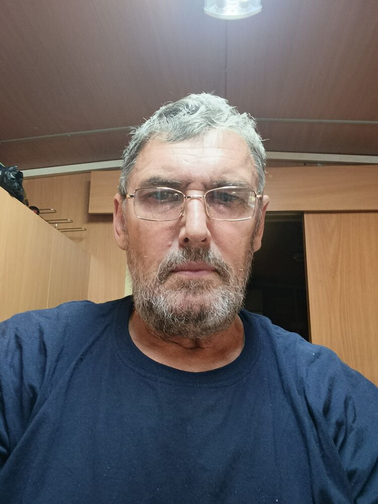  ,   Petr, 62 ,   c 
