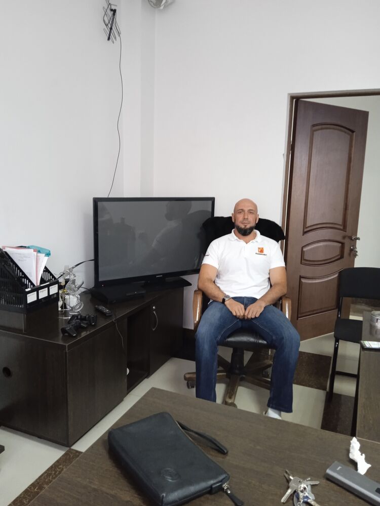  ,   Rustam, 43 ,   ,   