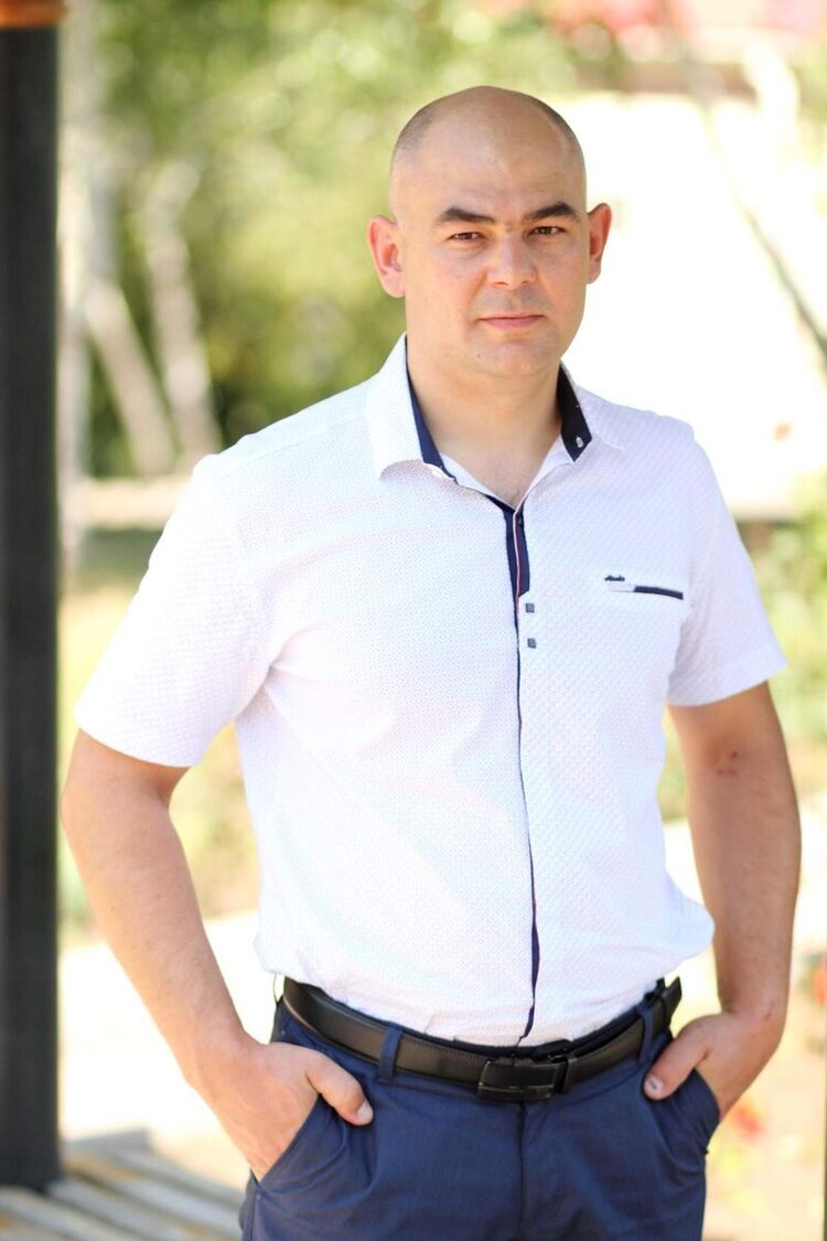  20871273  Evgeniy, 42 ,    