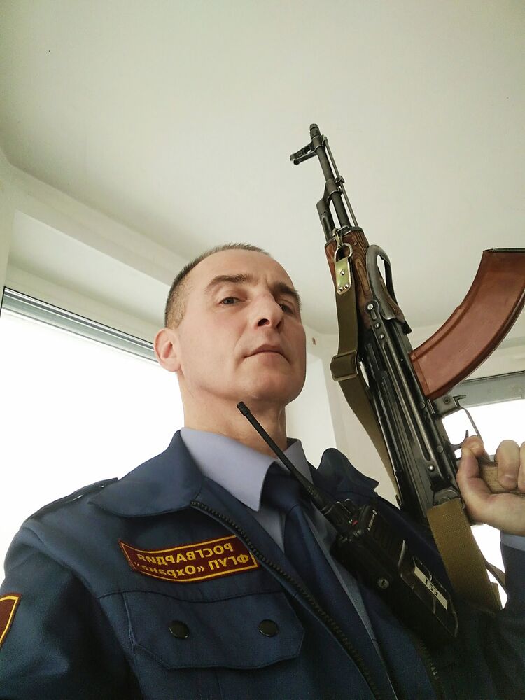  44074473  , 48 ,    