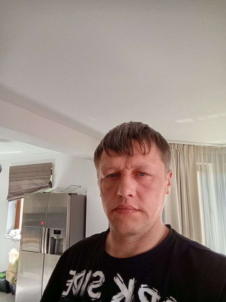  52883603  , 39 ,    Sulejowek