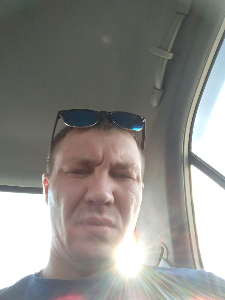  10323663  , 36 ,     