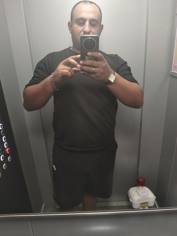  46794193  , 35 ,    