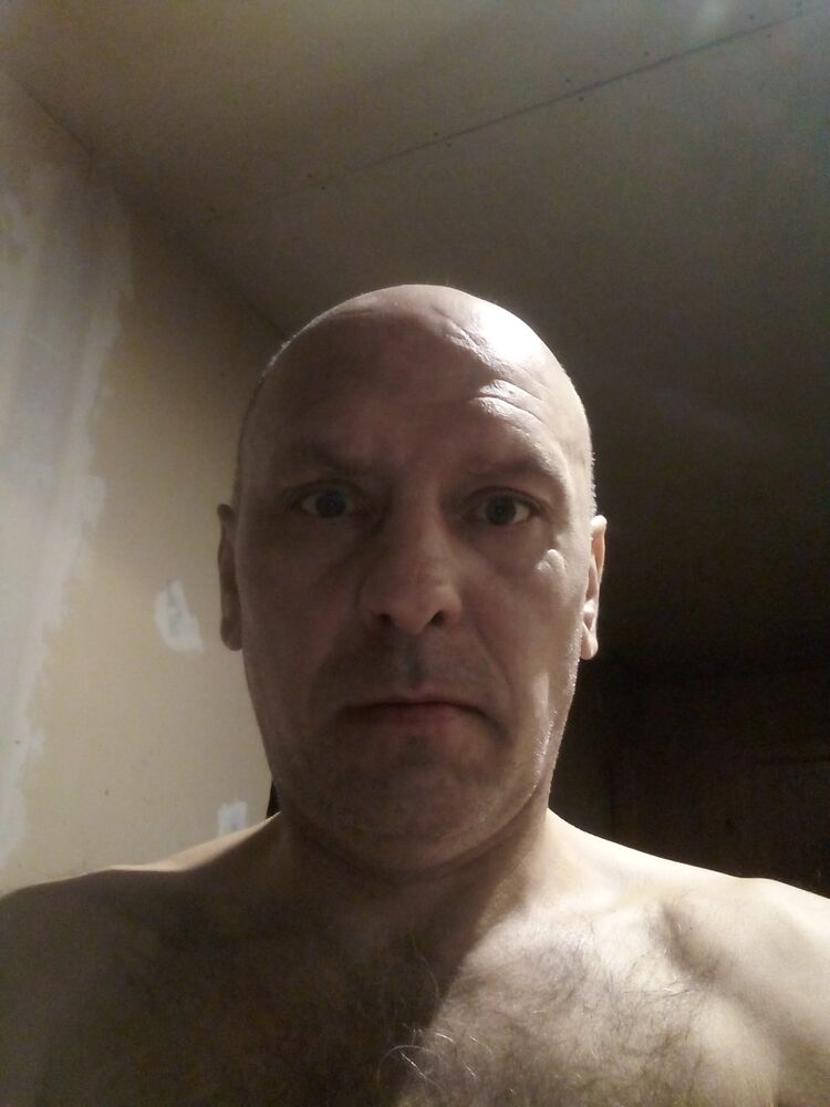  32731343  , 52 ,    