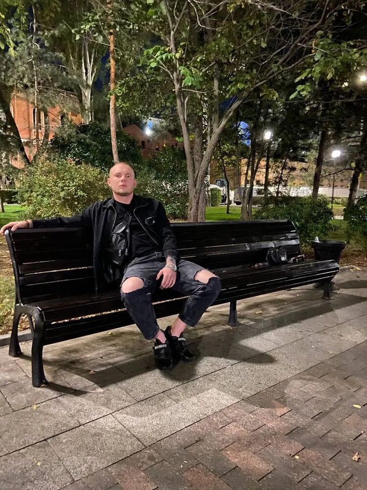  ,   Vlad, 28 ,   , 
