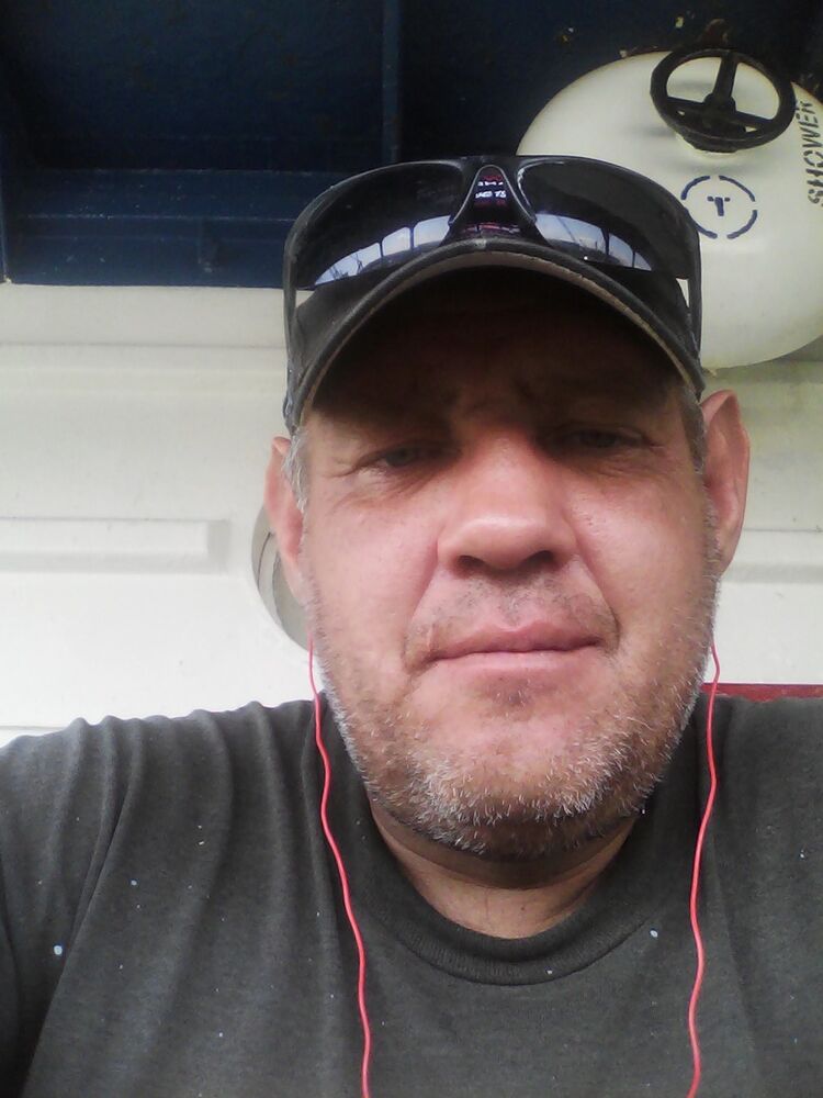  8415943  ANDREY, 48 ,    
