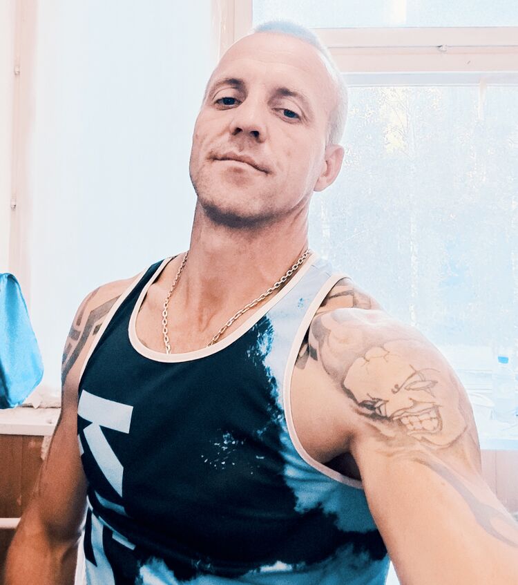  45457693  , 35 ,    