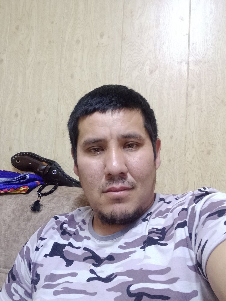  26921073  Maxmud, 36 ,    