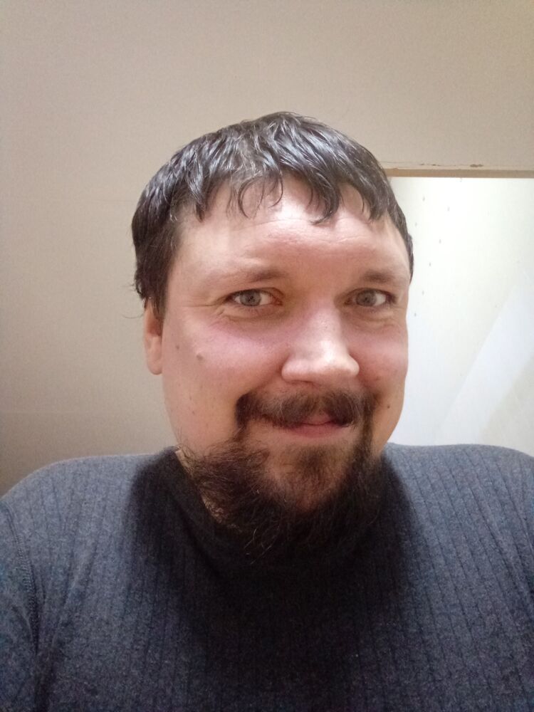  50598813  Yury, 37 ,    