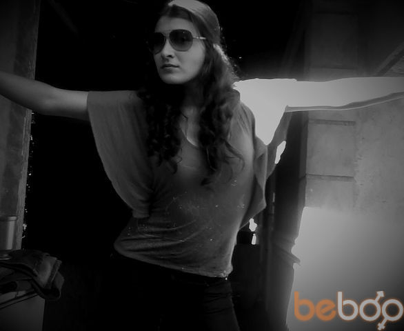  ,   Cristina, 31 ,   