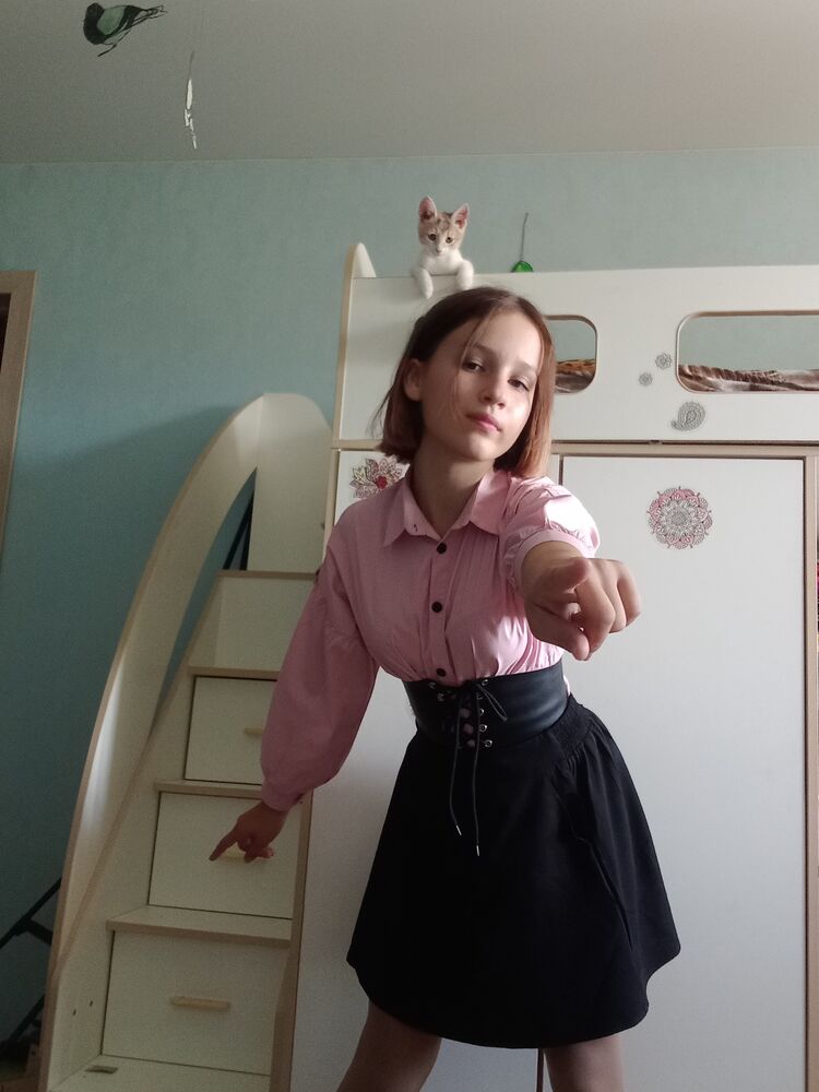  29835323  Ekaterina, 21 ,     
