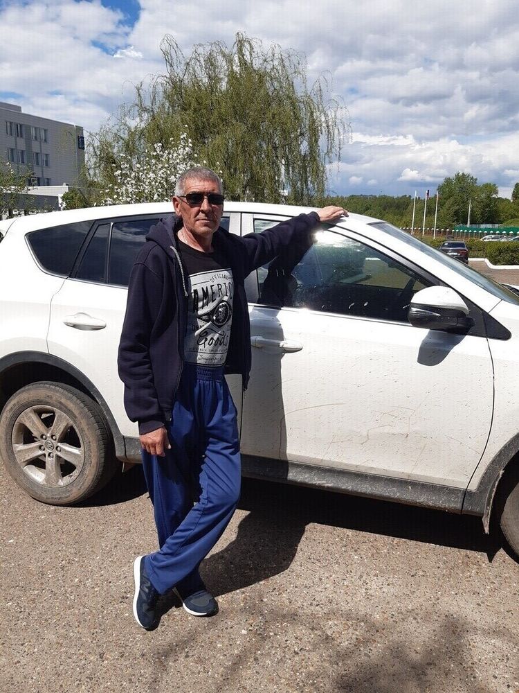 ���� 19933053 ������� �����, 52 ����, ���� ���������� � ������