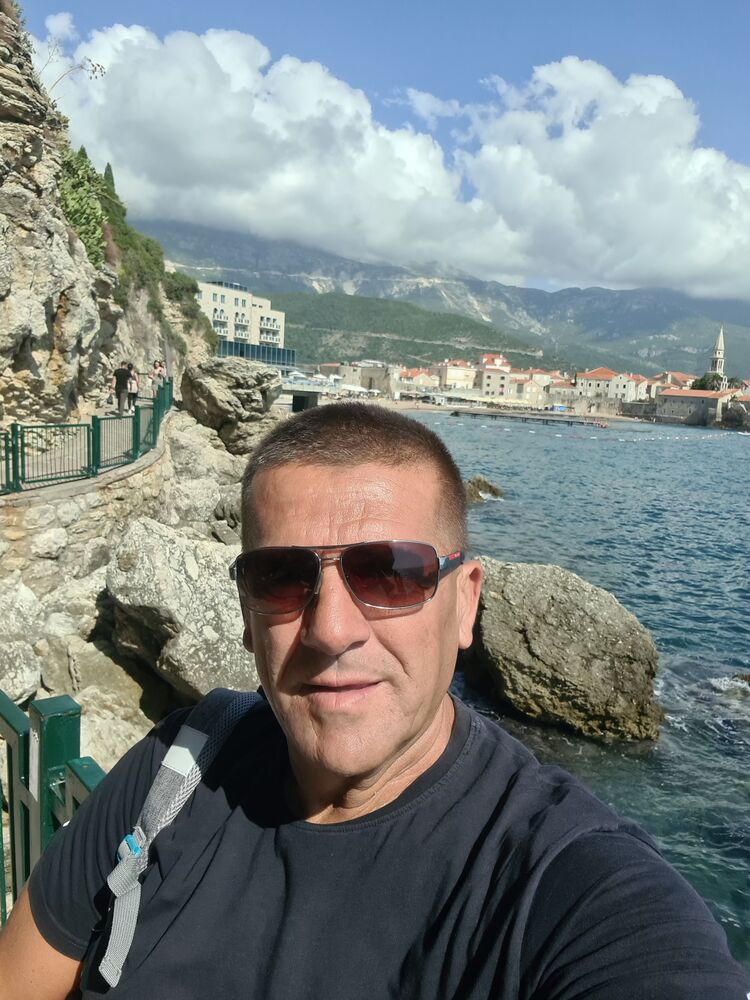  45518643  Nusko, 49 ,    