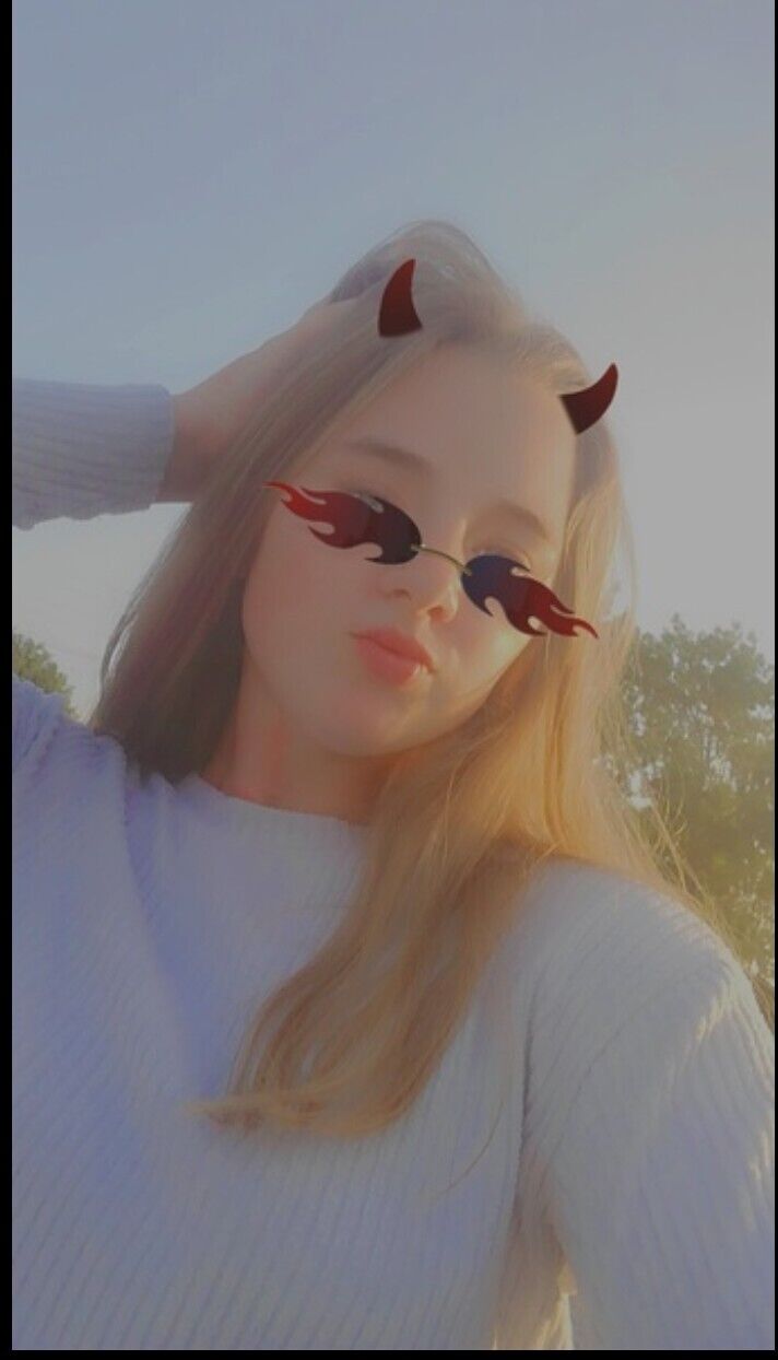  47851823  Elizaveta, 19 ,    