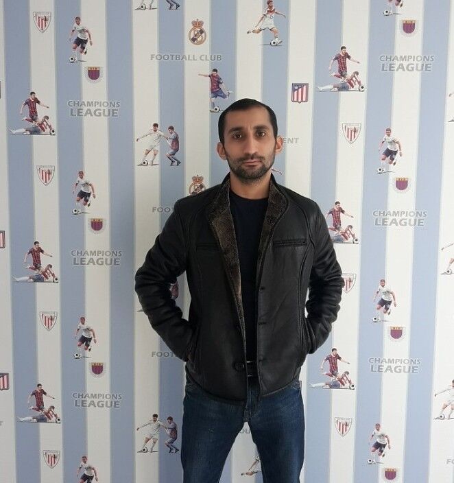  17265693  Zakir, 37 ,    