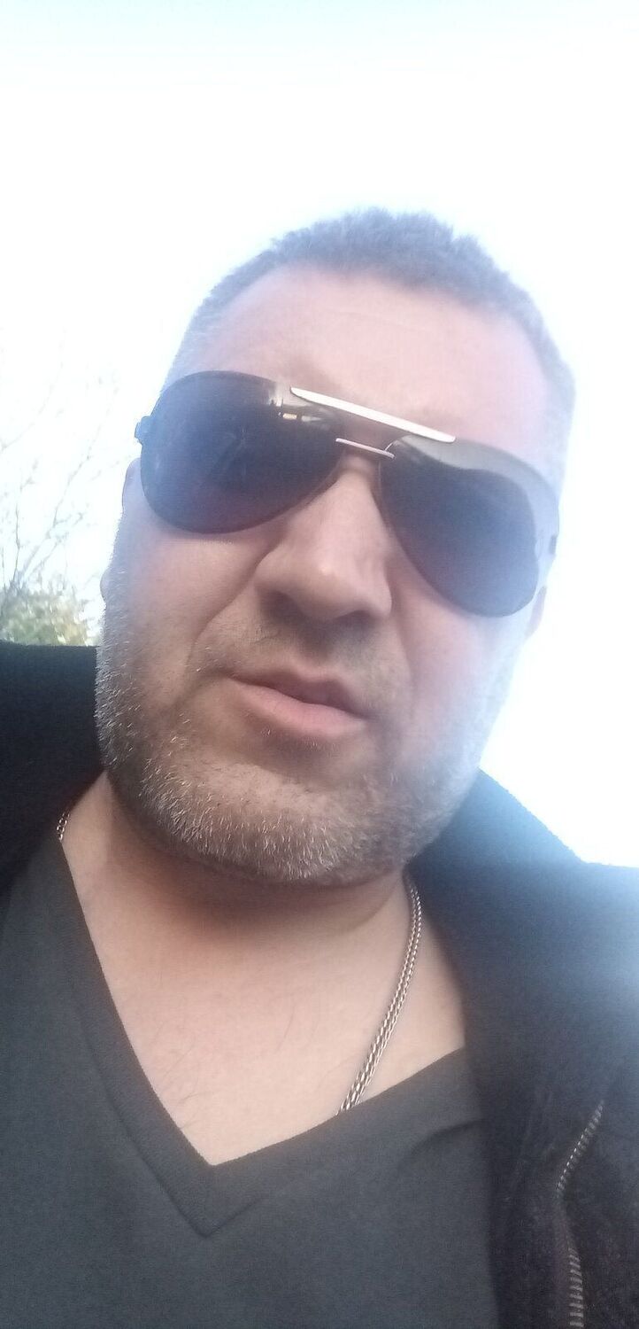  -,   Roman, 40 ,   ,   