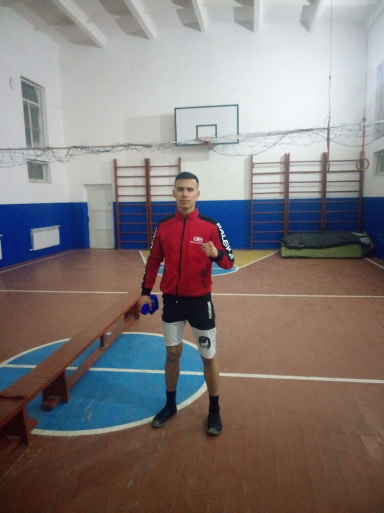  22594163  Umar, 27 ,    