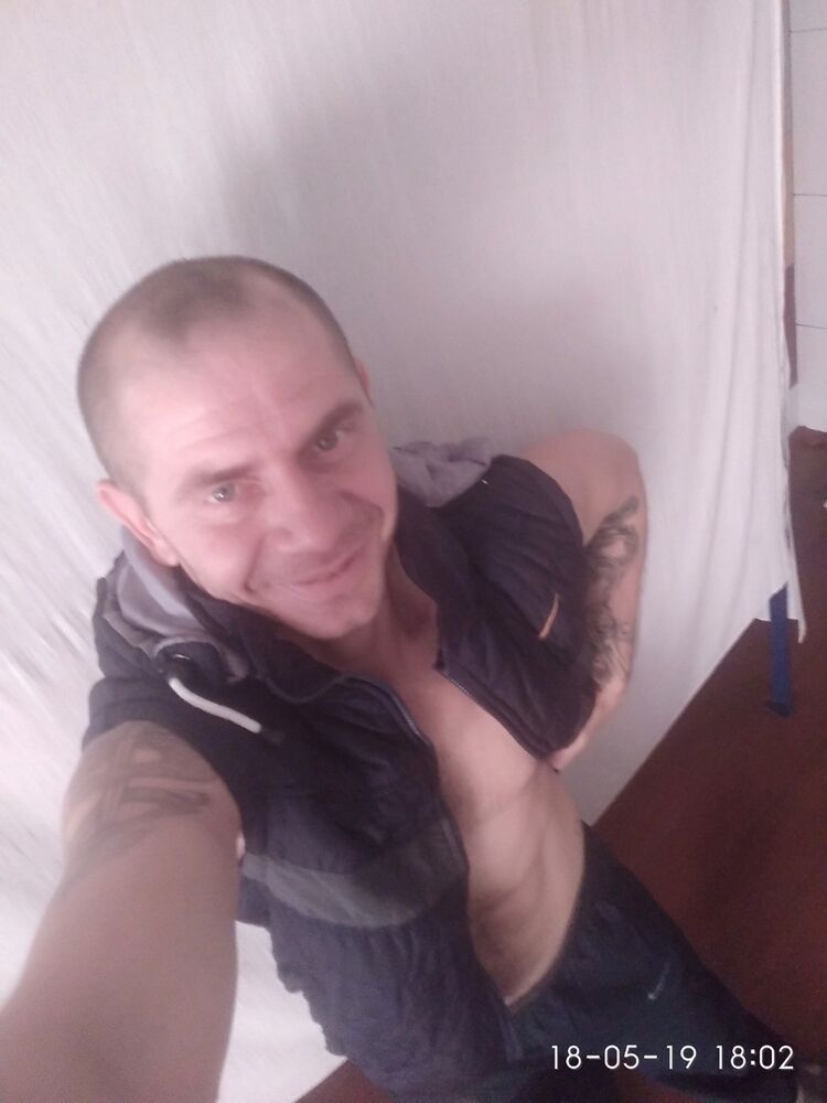   ,   Tamir, 41 ,     , c 