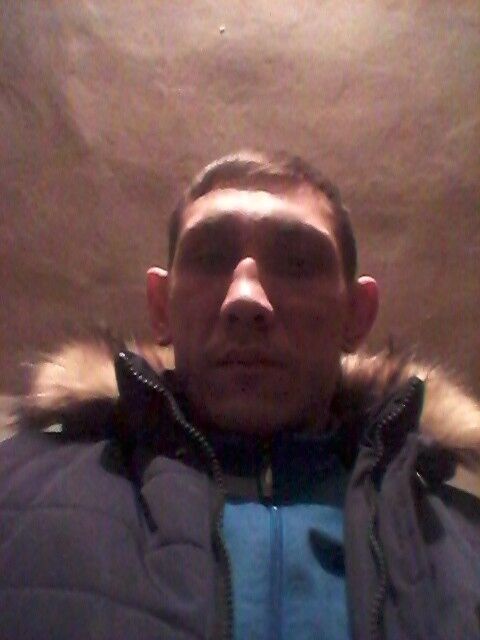  10956303  , 37 ,    