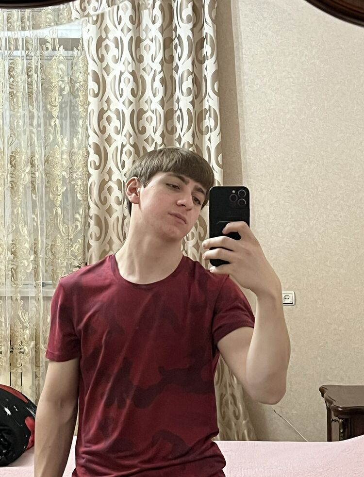  34717043  , 20 ,    
