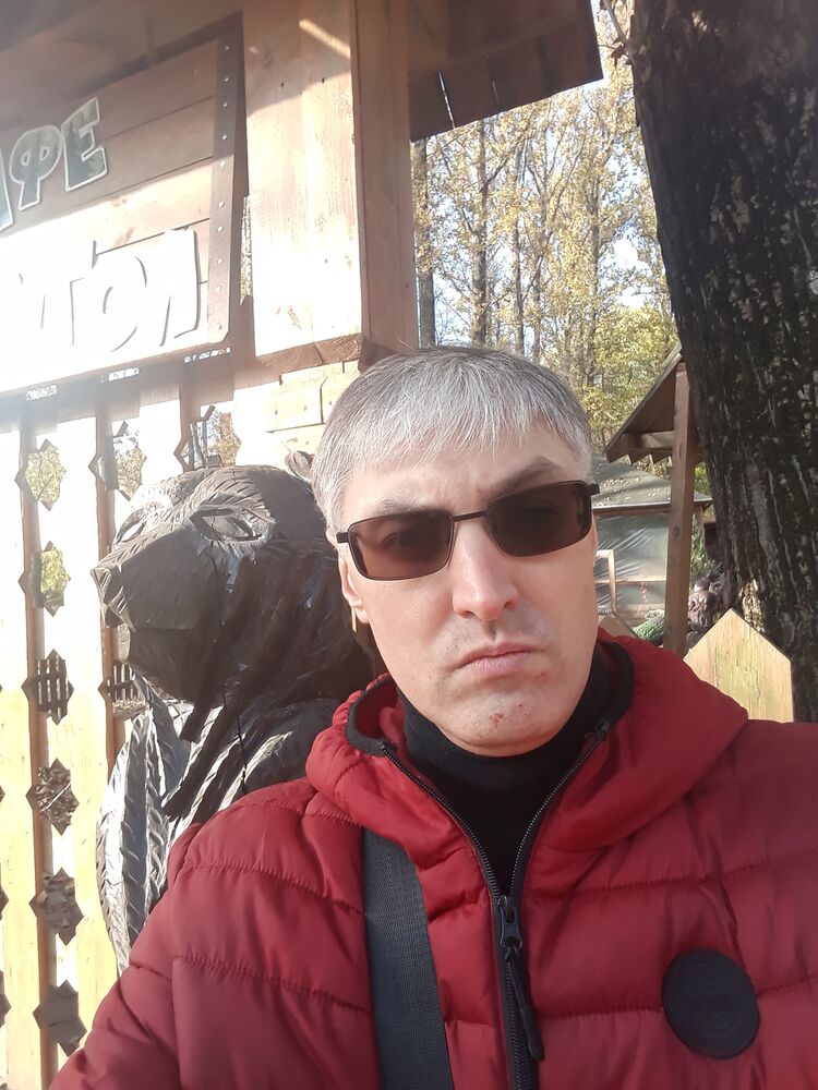   ,   Anton, 42 ,   ,   , c , 