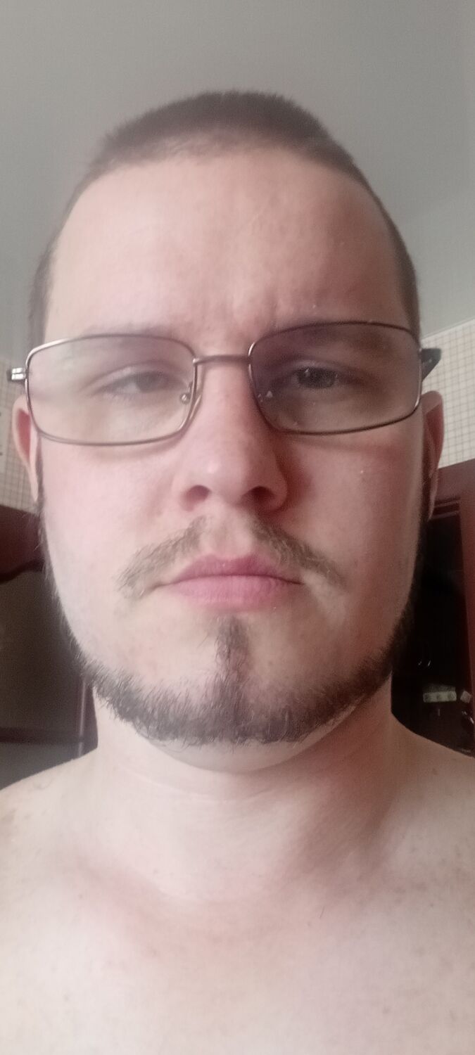  47510053  Alexander, 35 ,    
