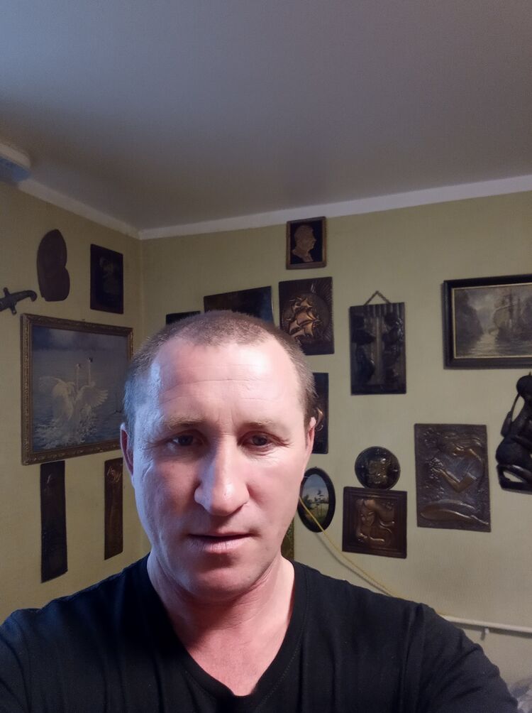  51842913  , 42 ,    