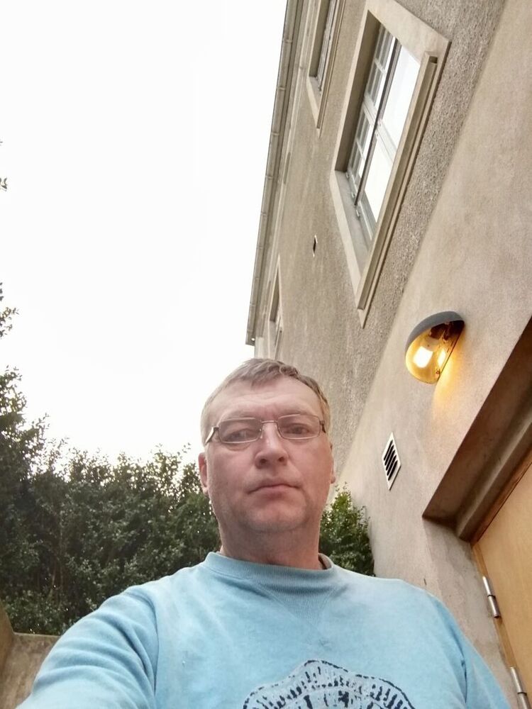  ,   , 52 ,   c 