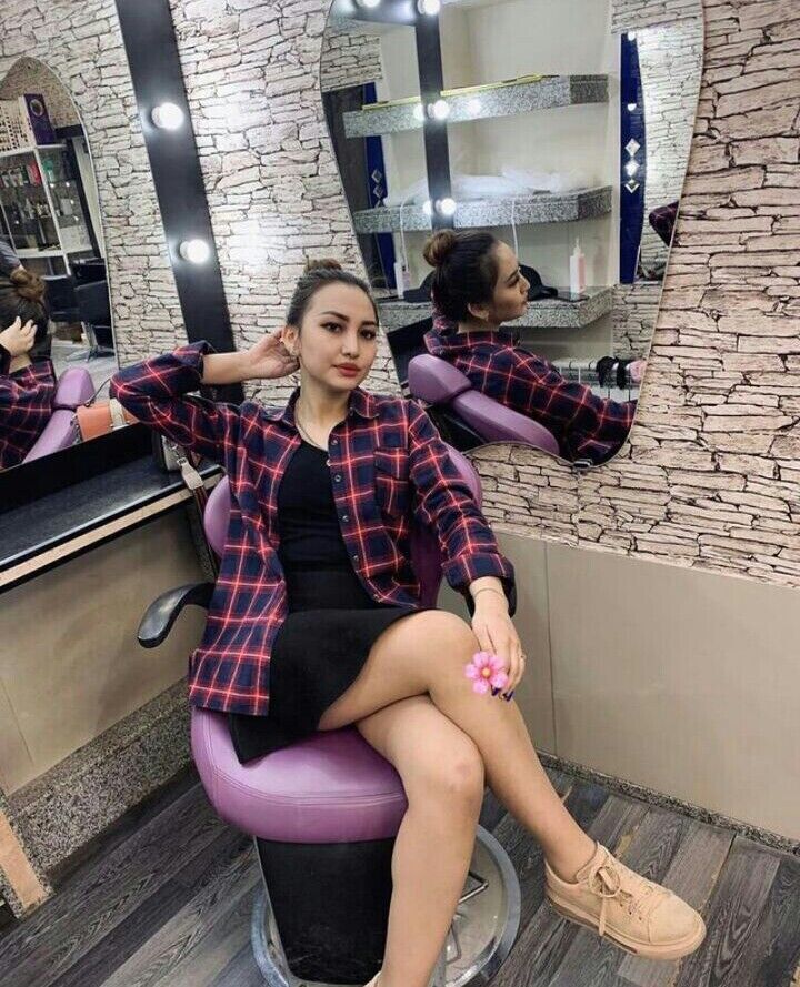  22731303  Kamila, 27 ,    