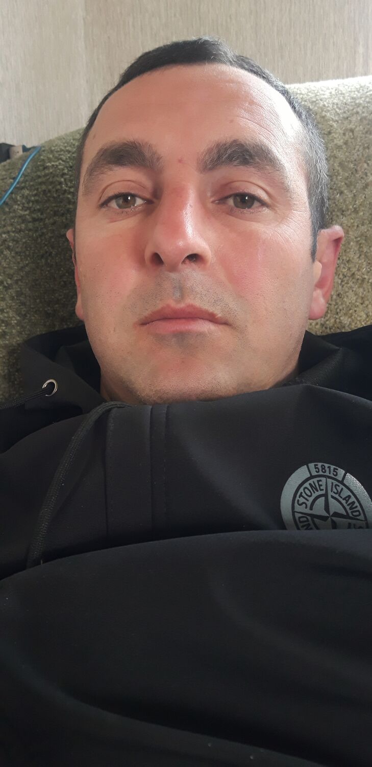  43226483  , 37 ,    