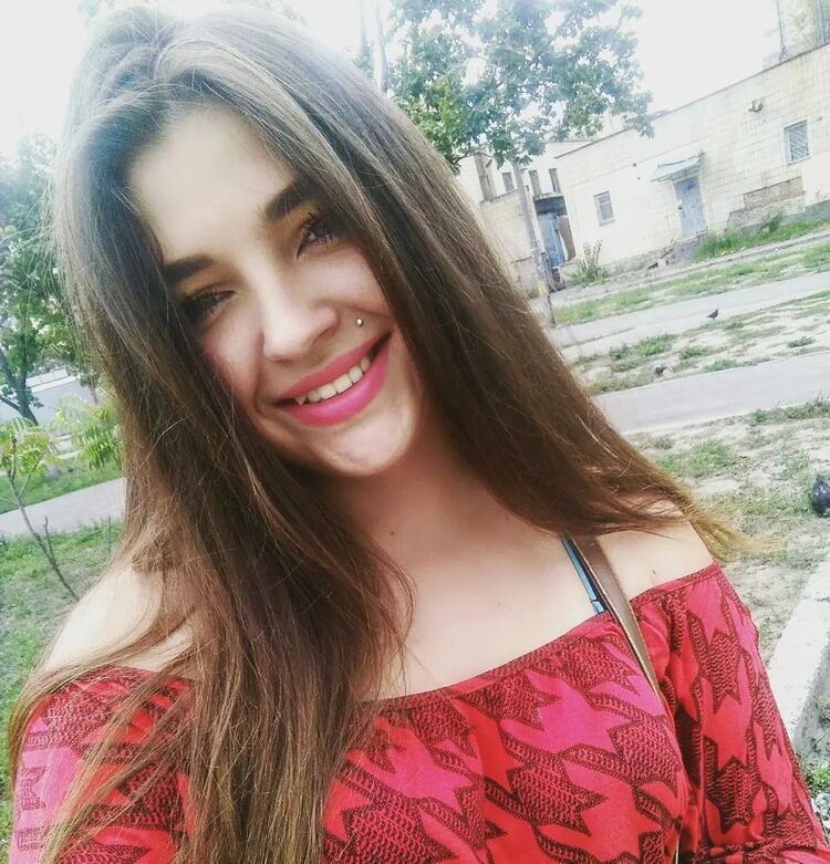  42858753   , 28 ,    