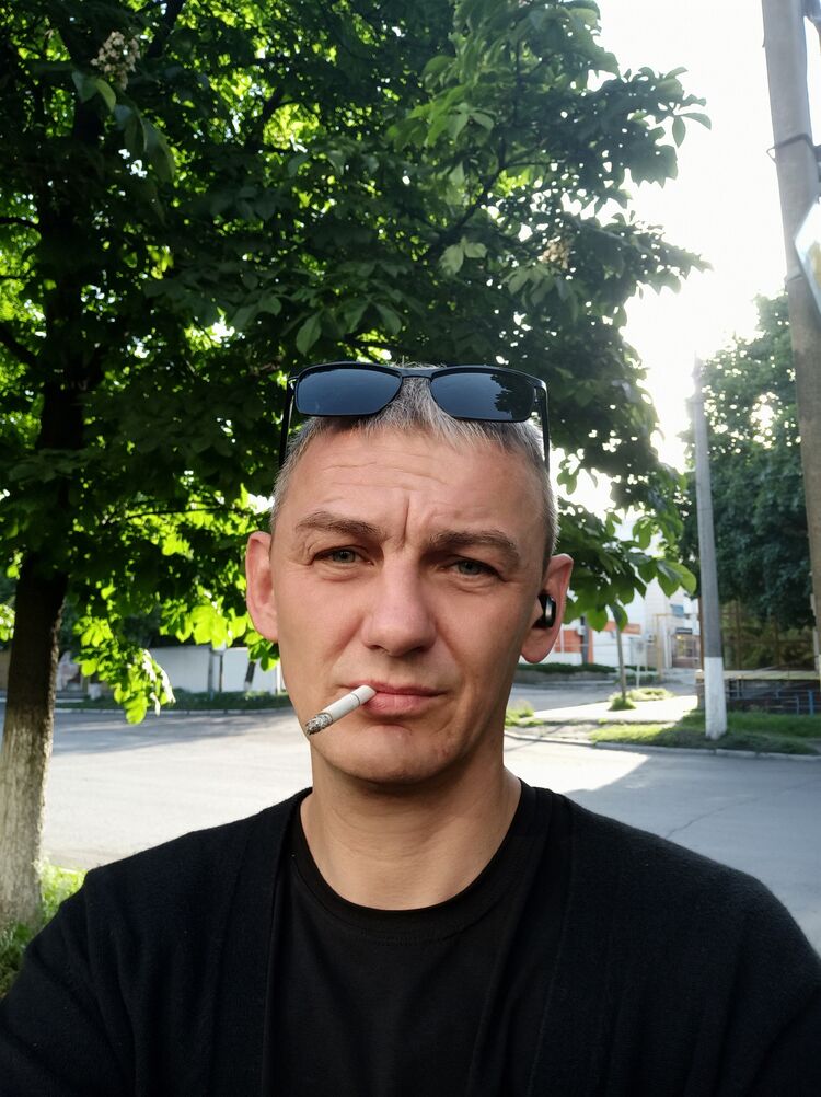  49484373  , 46 ,    