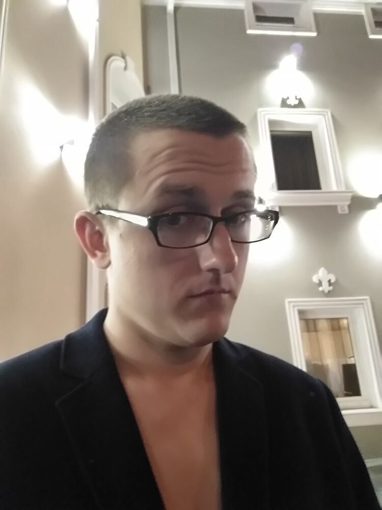  --,   Mike, 33 ,   