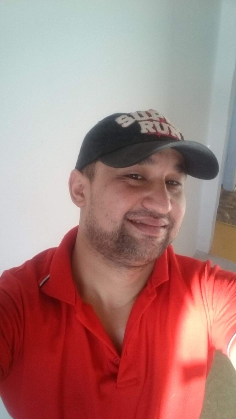  52802943  Rasul, 37 ,    -