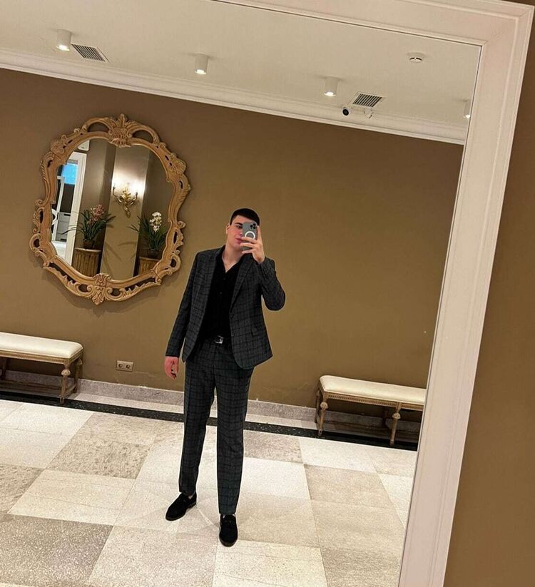 ���������� ������ ��������, ���� ����� Zurab, 25 ���, ������������ ��� ������, ����� � ���������