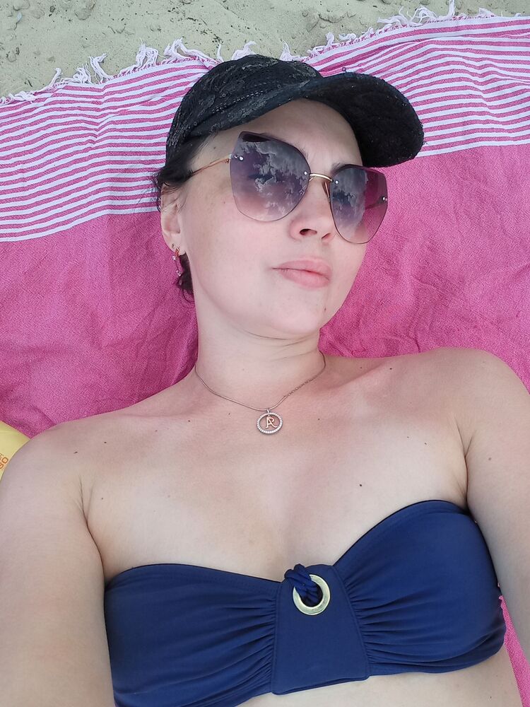  33837983  Anya, 40 ,    