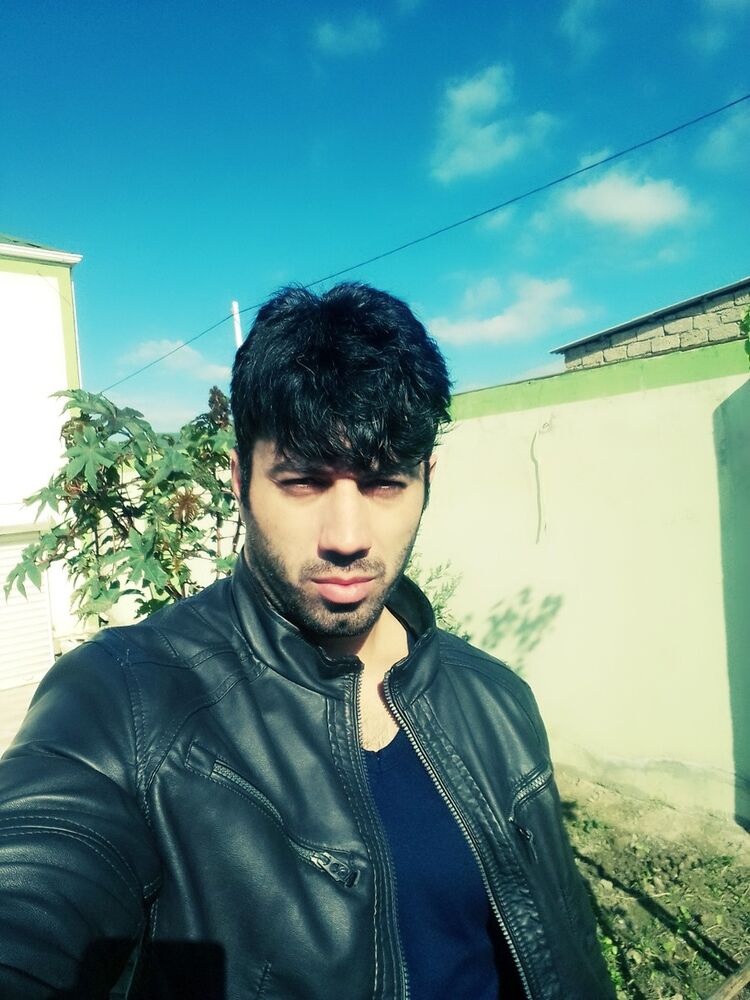  ,   Tarik, 38 ,   ,   , c 