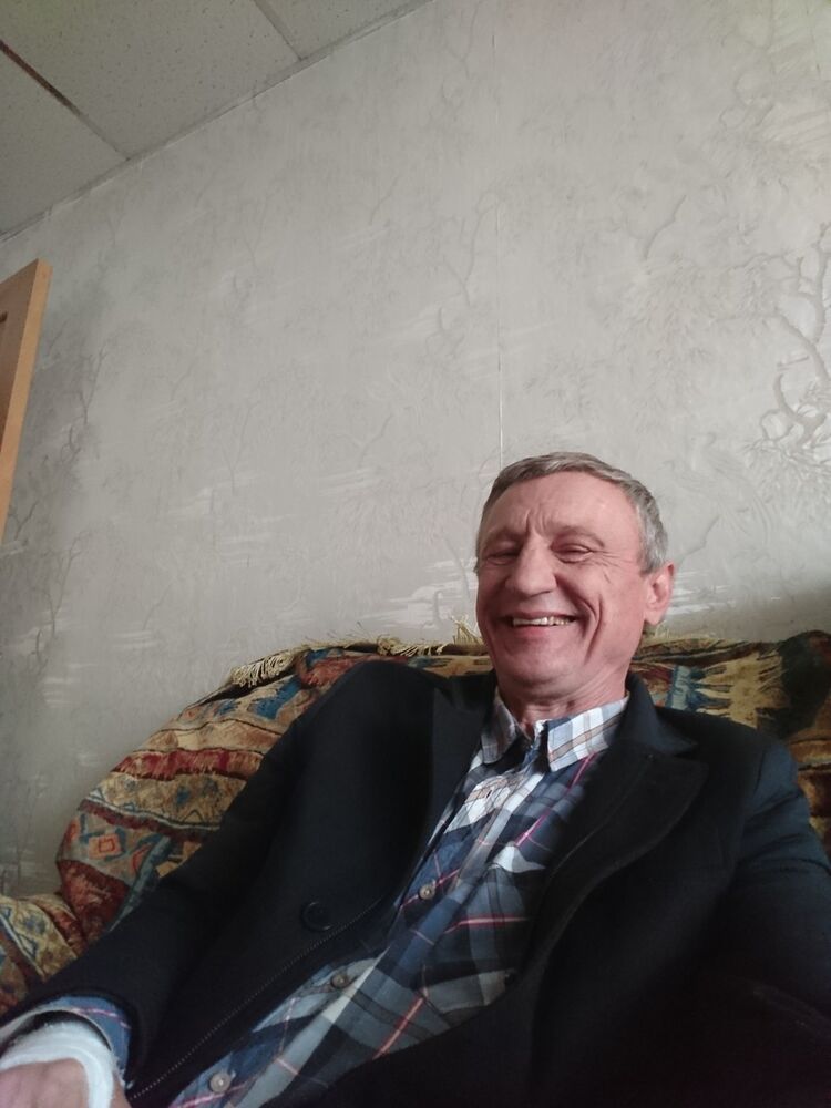  16713213  Valeri, 61 ,    -